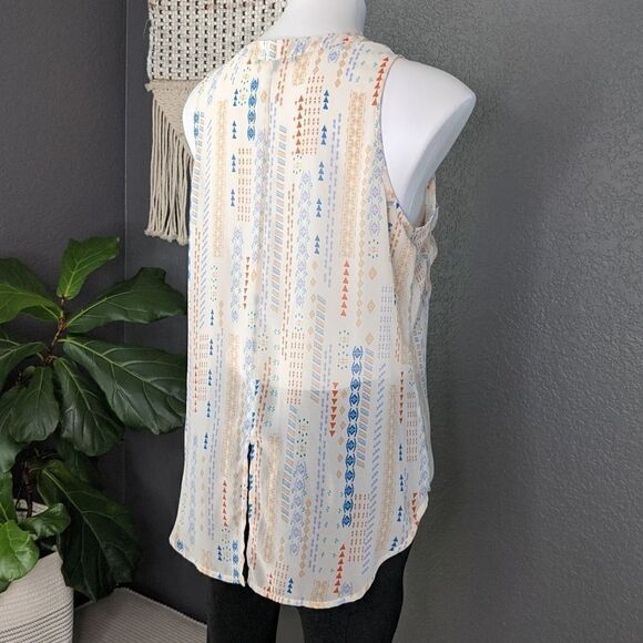 Sanctuary Sleeveless Button Front Blouse - Picture 2 of 8